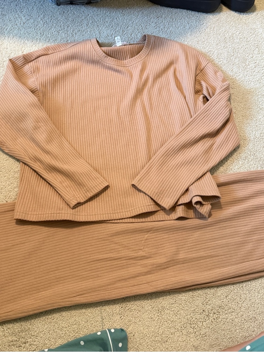 Time and Tru Ribbed Two-Piece Outfit